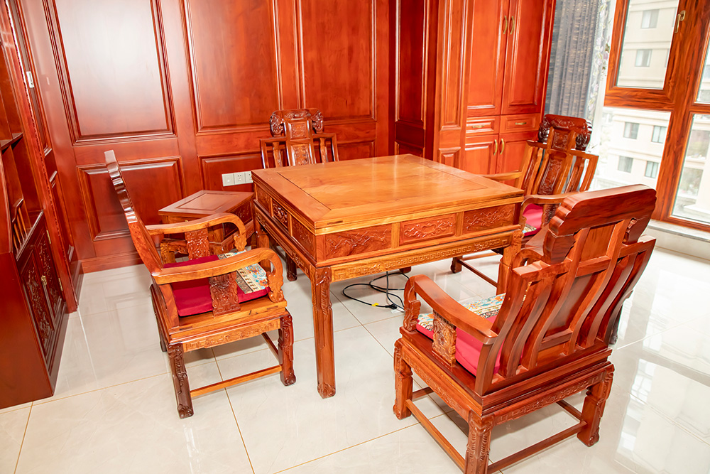 中式红木餐桌椅家具（椅子+方桌）