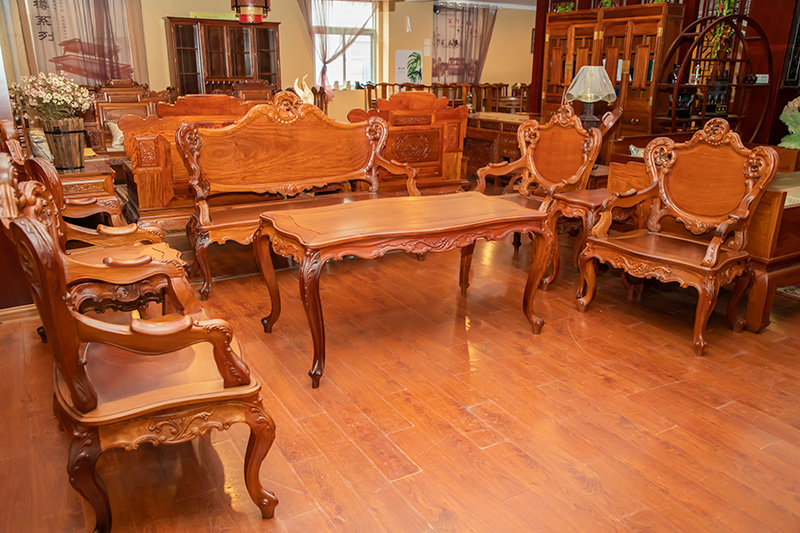中式红木沙发（单人沙发、双人沙发、茶几）
