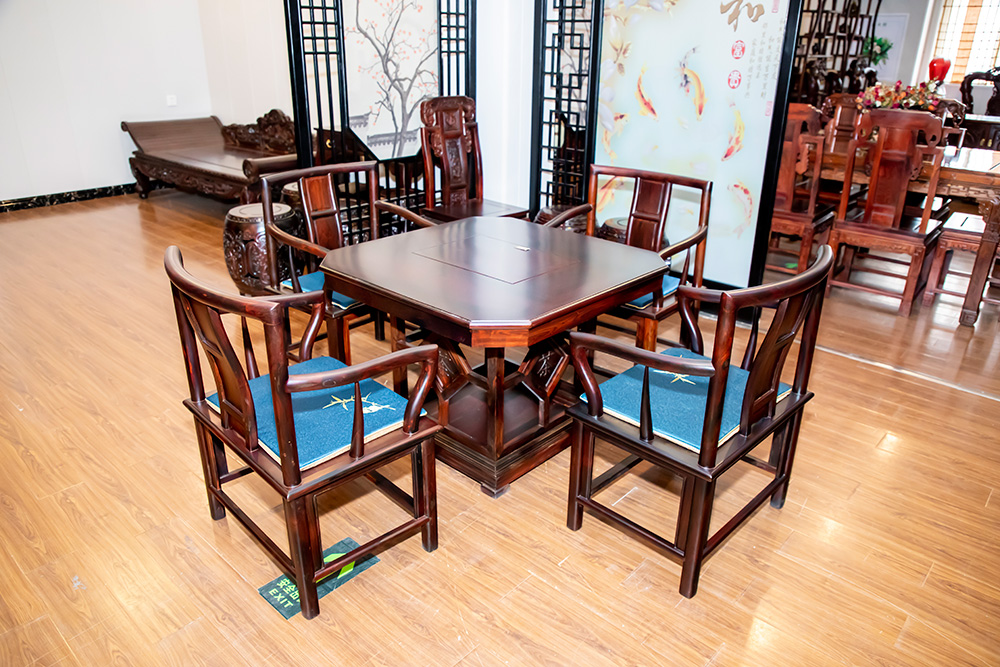 中式红木餐桌椅家具（椅子+桌子）