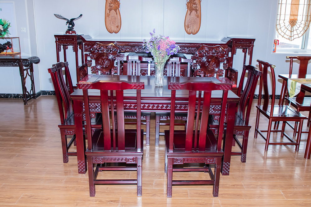 中式红木餐桌椅家具（椅子+长桌）