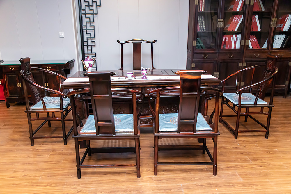 中式红木餐桌椅家具（餐桌+餐椅）