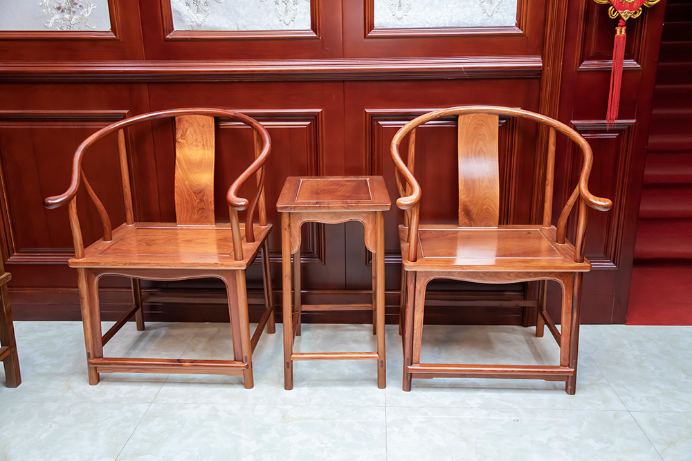 中式红木家具（椅子+茶几）